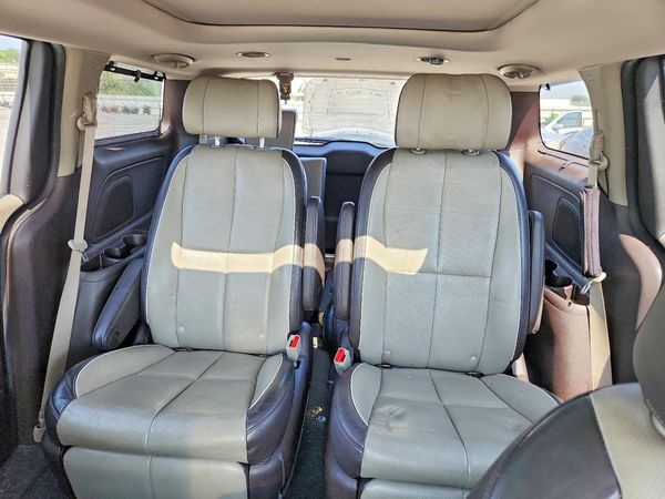 2015 KIA SEDONA TOP - High Level