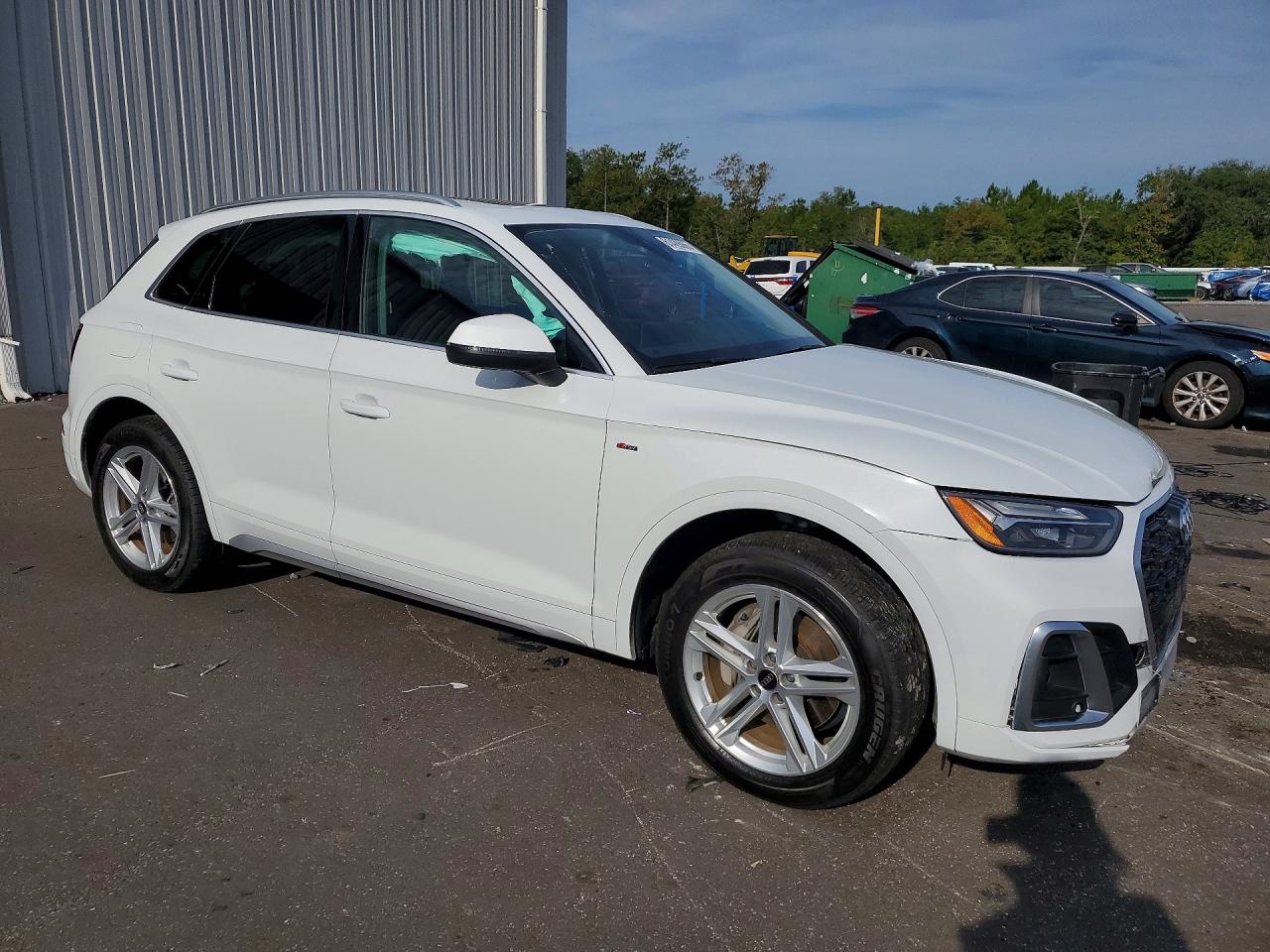 2023 AUDI Q5 E