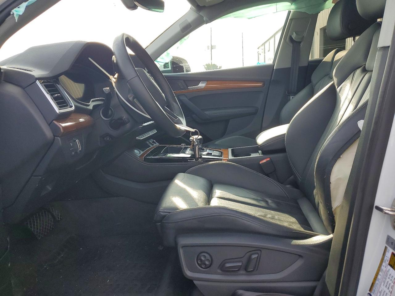 2023 AUDI Q5 E