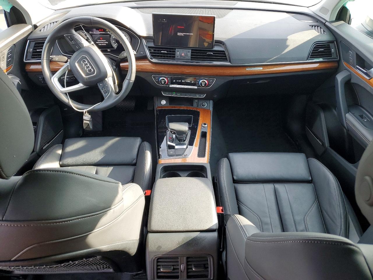 2023 AUDI Q5 E