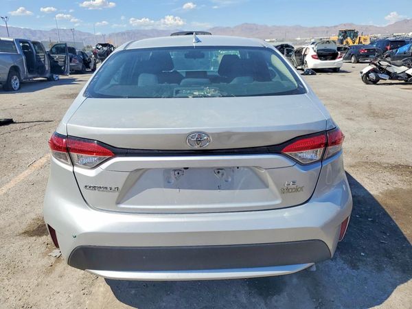 2022 TOYOTA COROLLA
