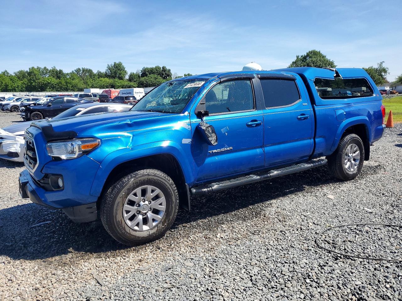 2017 TOYOTA TACOMA