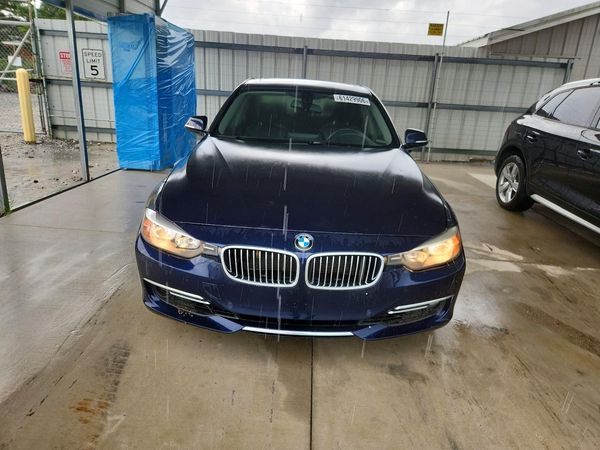 2012 BMW 328