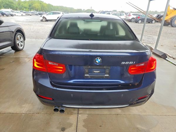 2012 BMW 328
