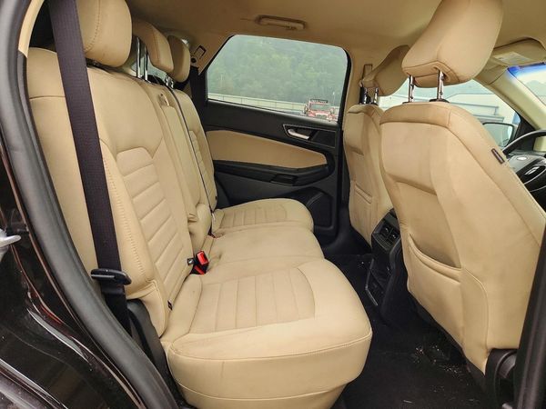 2020 FORD EDGE SE