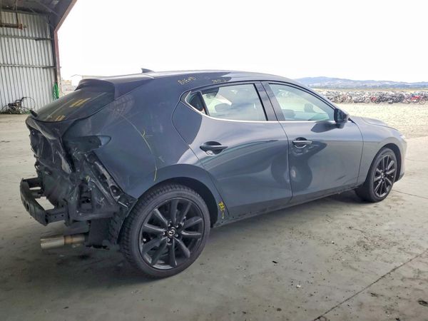 2021 MAZDA 3 Mazda3