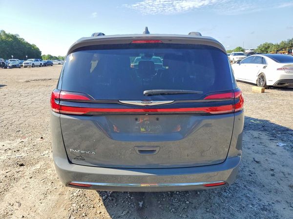 2022 CHRYSLER PACIFICA