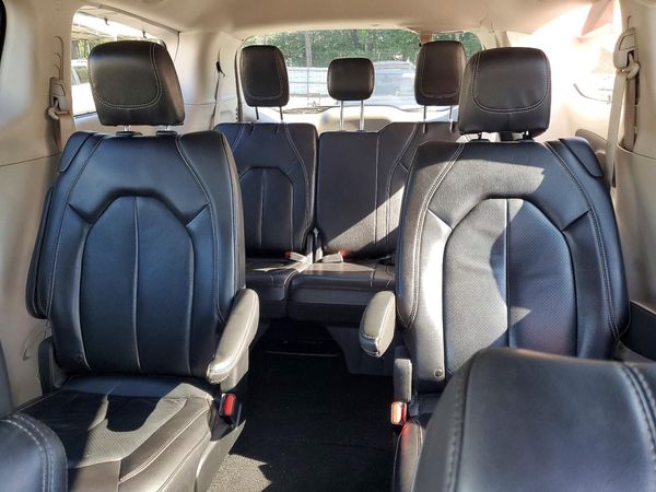 2022 CHRYSLER PACIFICA