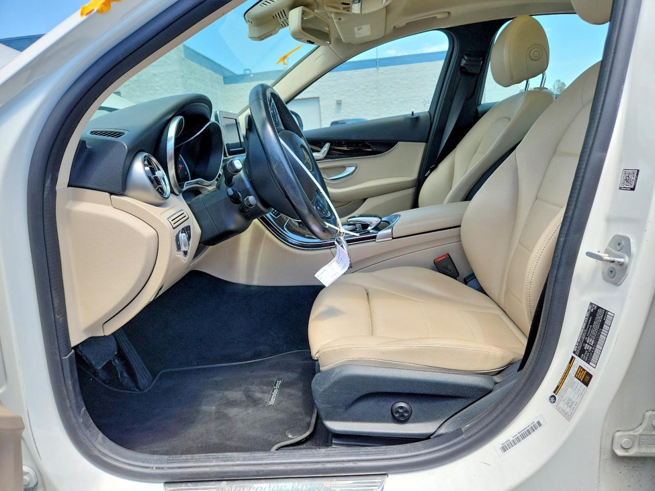 2016 MERCEDES-BENZ C C300