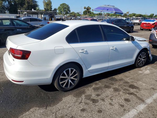 2017 VOLKSWAGEN JETTA