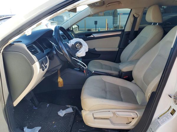 2017 VOLKSWAGEN JETTA