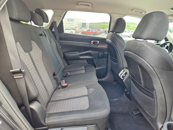 2023 KIA SORENTO