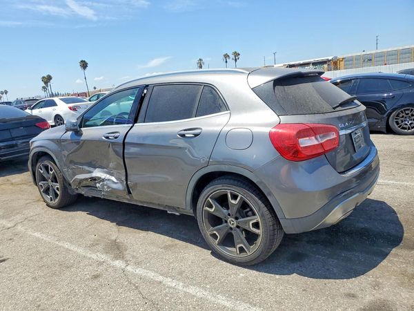 2020 MERCEDES-BENZ GLA GLA250