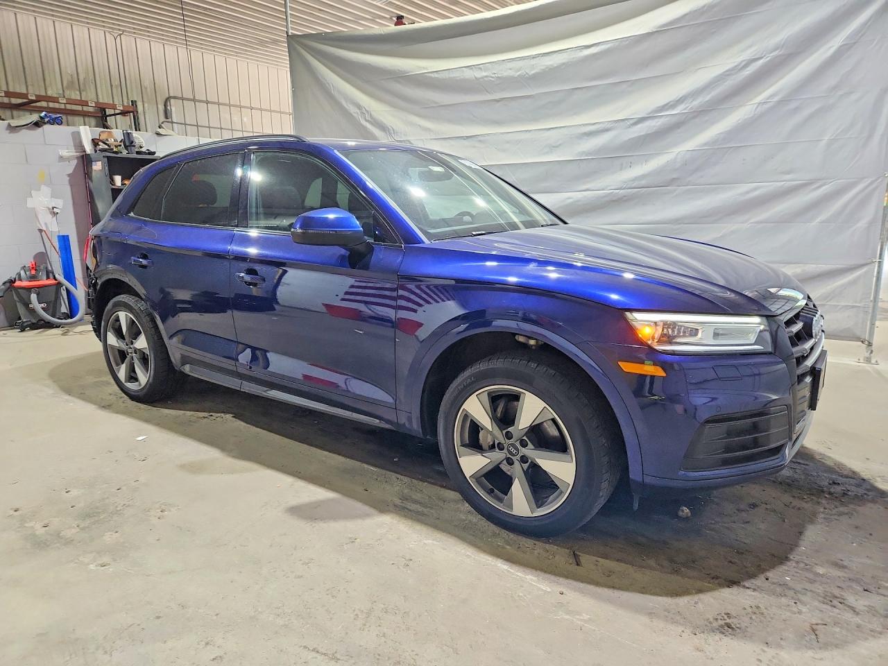 2020 AUDI Q5 quattro Premium