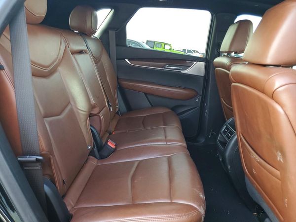 2021 CADILLAC XT5
