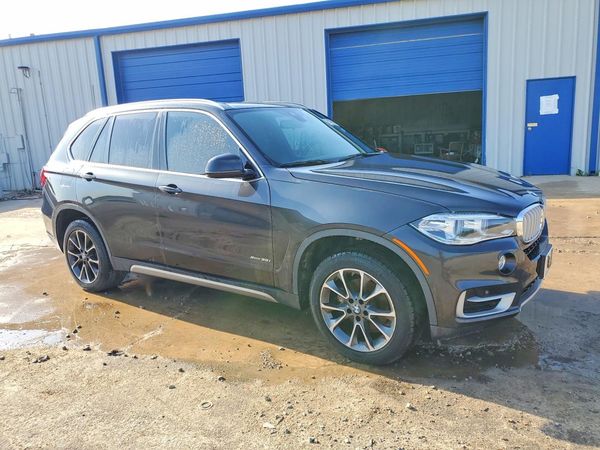2018 BMW X5 xDrive35i — Passenger 3/4