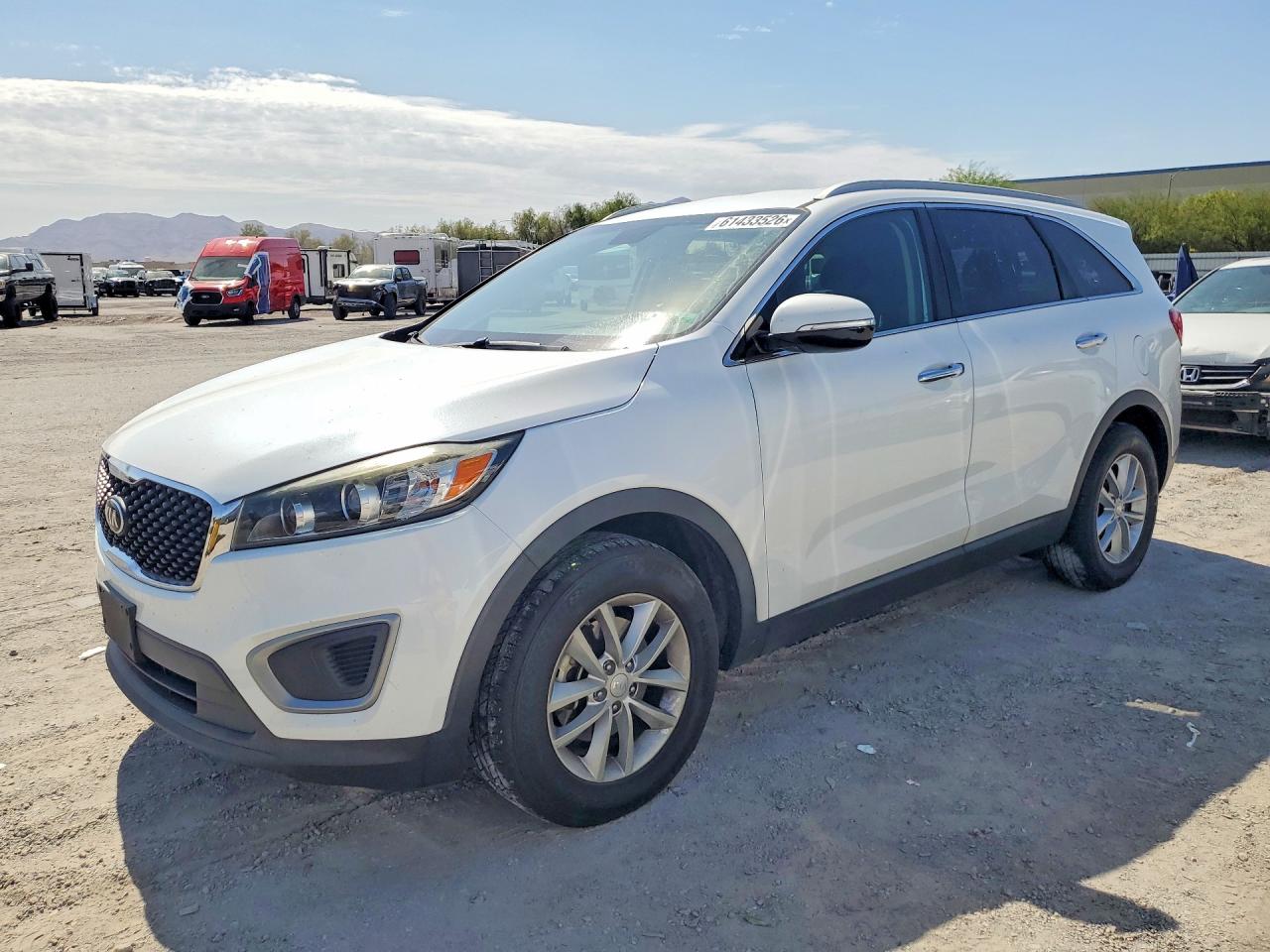 2017 KIA SORENTO L, LX