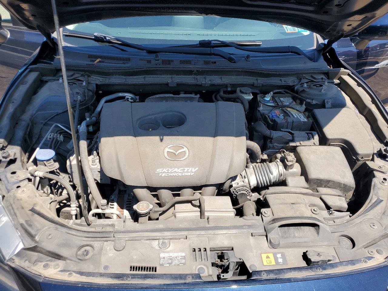 2017 MAZDA 3 Sport