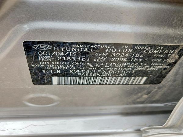 2020 HYUNDAI ELANTRA