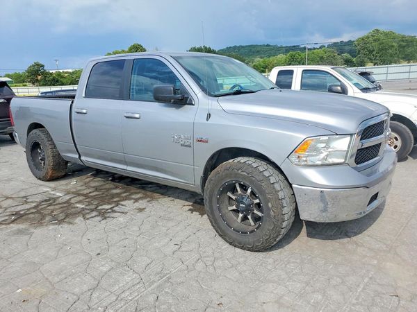 2020 RAM 1500 CLASSIC SLT