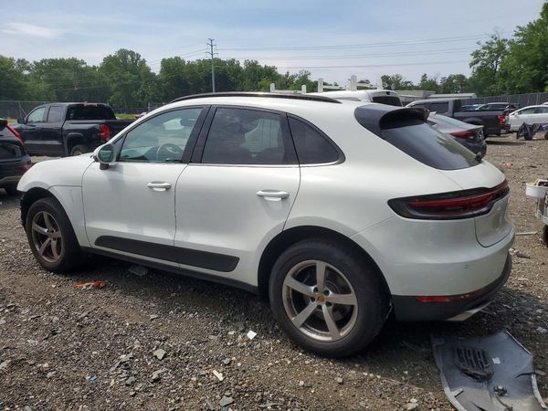 2021 PORSCHE MACAN Base