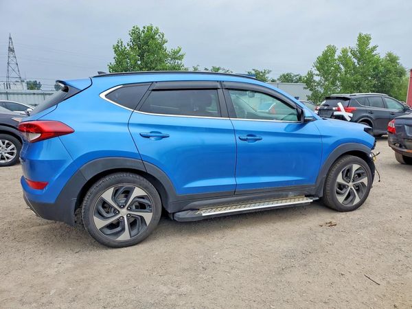 2016 HYUNDAI TUCSON
