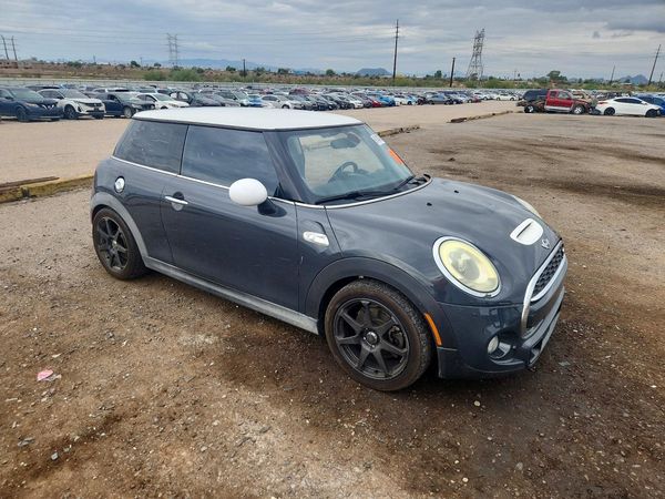 2015 MINI COOPER