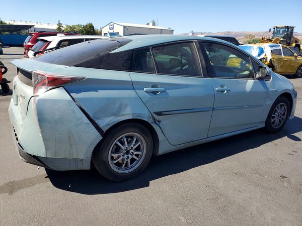 2017 TOYOTA PRIUS
