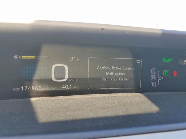 2017 TOYOTA PRIUS