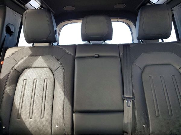 2022 LAND ROVER DEFENDER 110 X-Dynamic SE