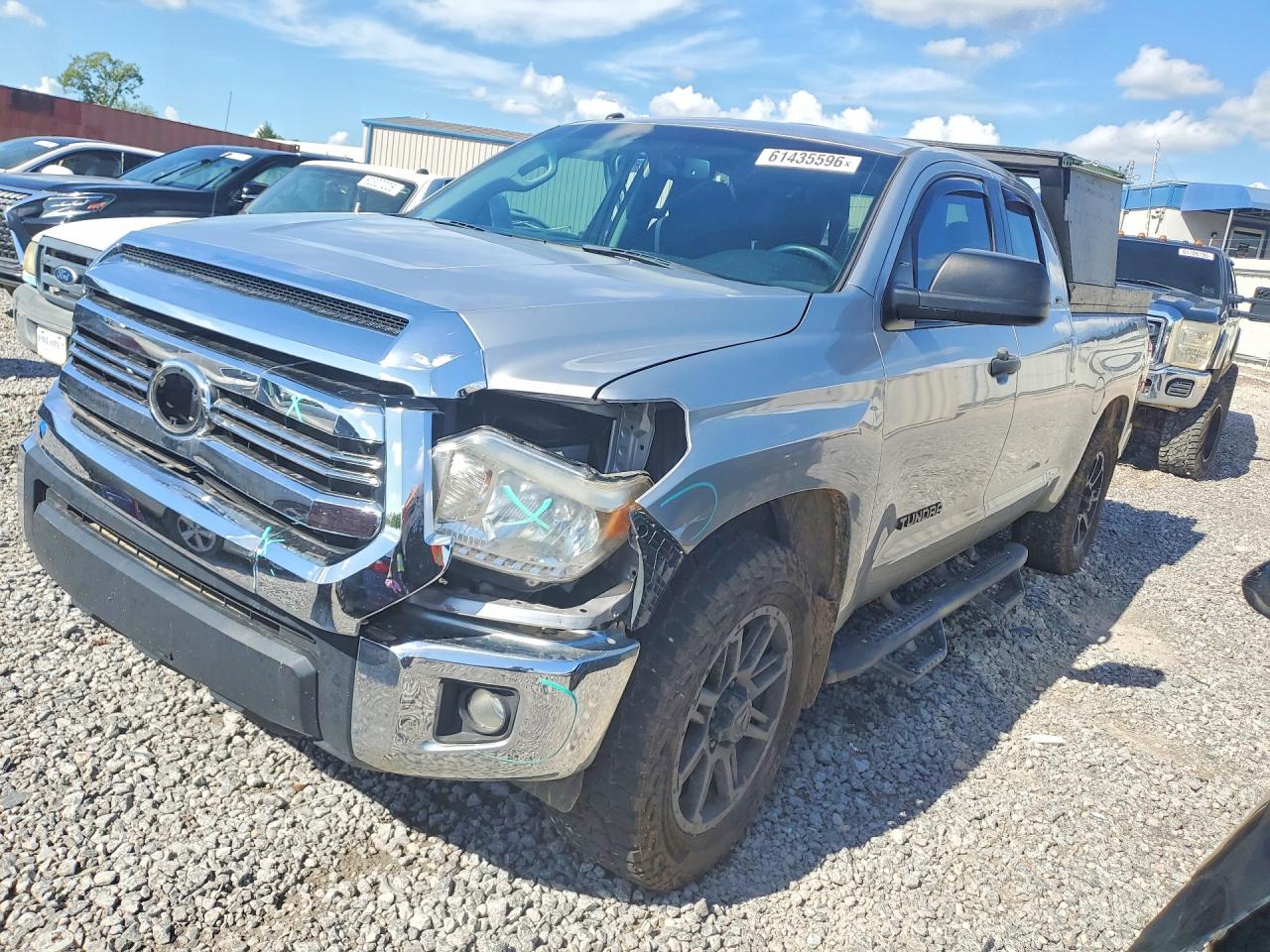 2017 TOYOTA TUNDRA SR/SR5