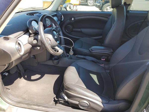 2014 MINI COOPER