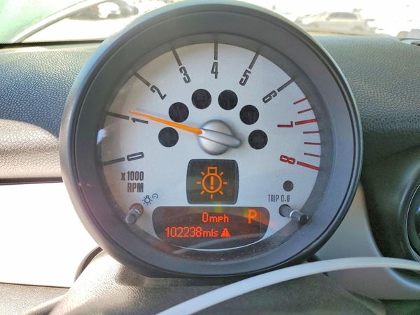 2014 MINI COOPER