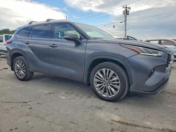 2024 TOYOTA HIGHLANDER