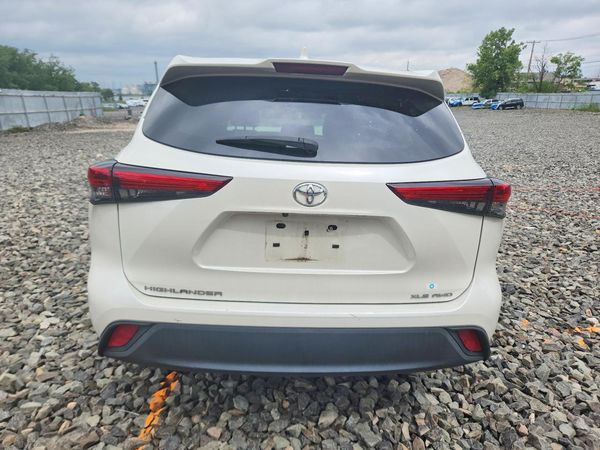 2021 TOYOTA HIGHLANDER