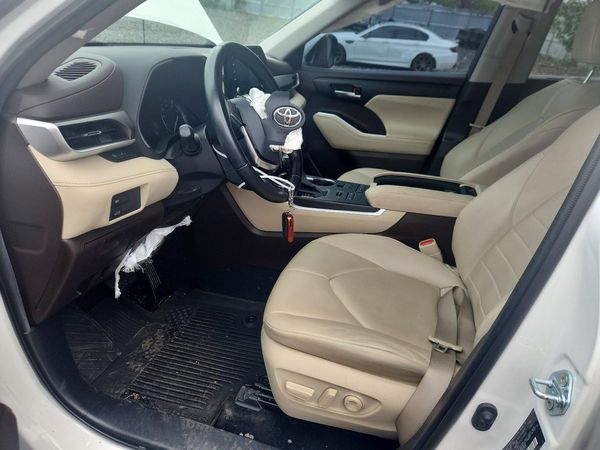 2021 TOYOTA HIGHLANDER