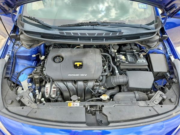 2017 KIA FORTE LX Popular, S