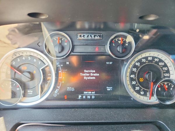 2014 RAM 1500 SLT