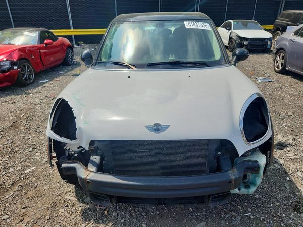 2014 MINI COOPER