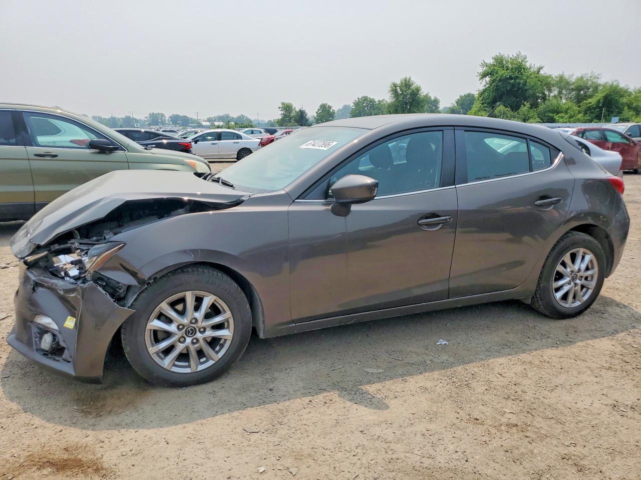 2015 MAZDA 3 Touring/GS