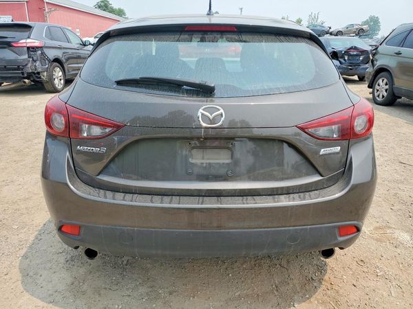 2015 MAZDA 3 Touring/GS