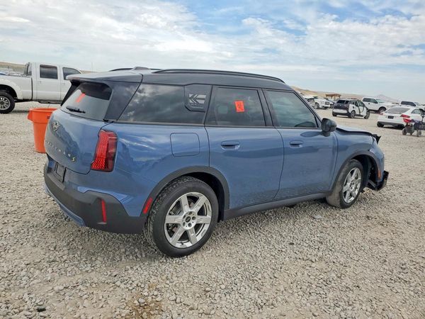 2025 MINI COUNTRYMAN