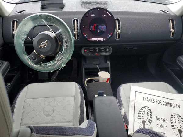 2025 MINI COUNTRYMAN