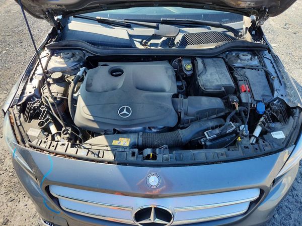 2017 MERCEDES-BENZ GLA GLA250-4M