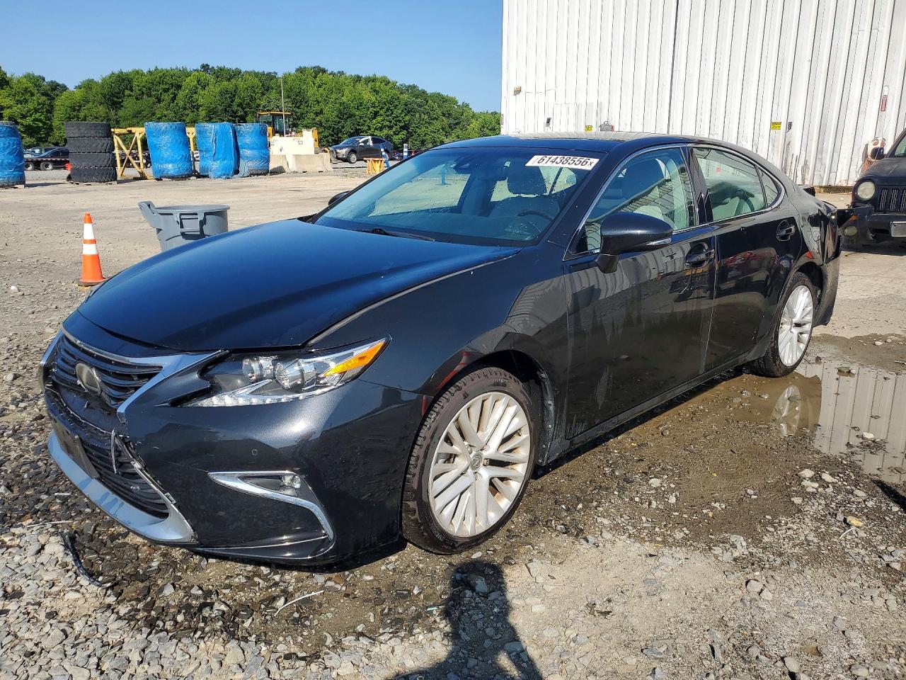 2016 LEXUS ES