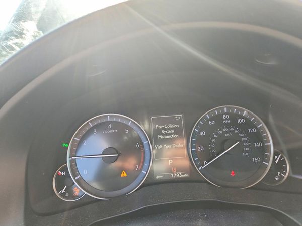 2016 LEXUS ES
