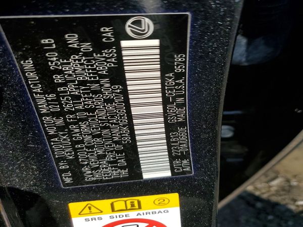 2016 LEXUS ES