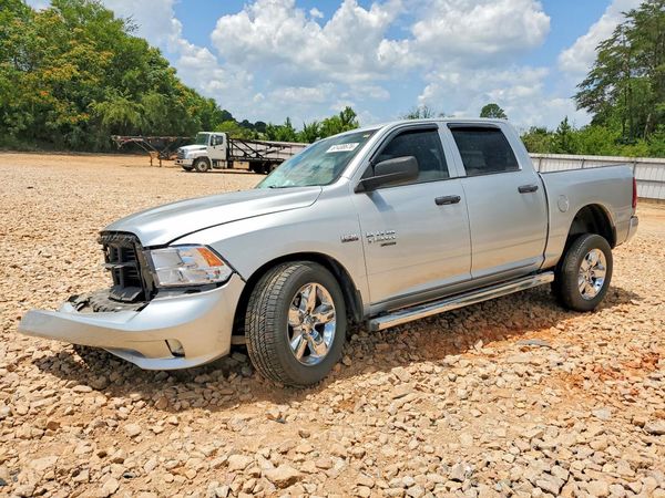 2019 RAM 1500 CLASSIC Tradesman, ST