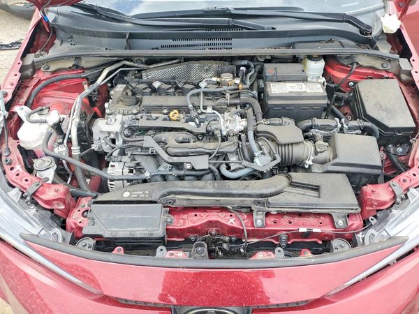 2025 TOYOTA COROLLA
