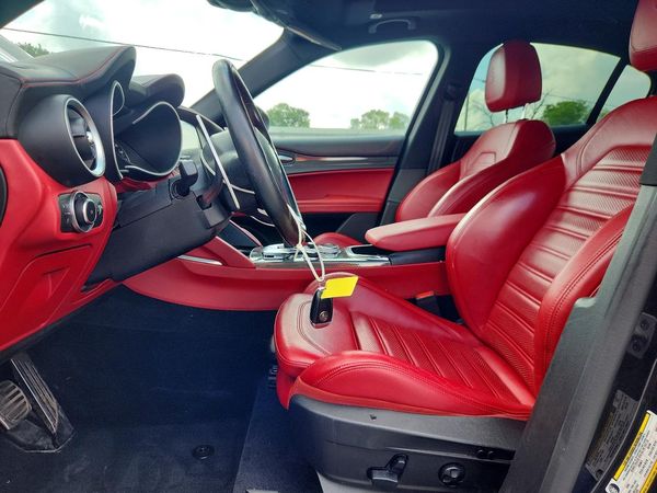 2020 ALFA ROMEO STELVIO